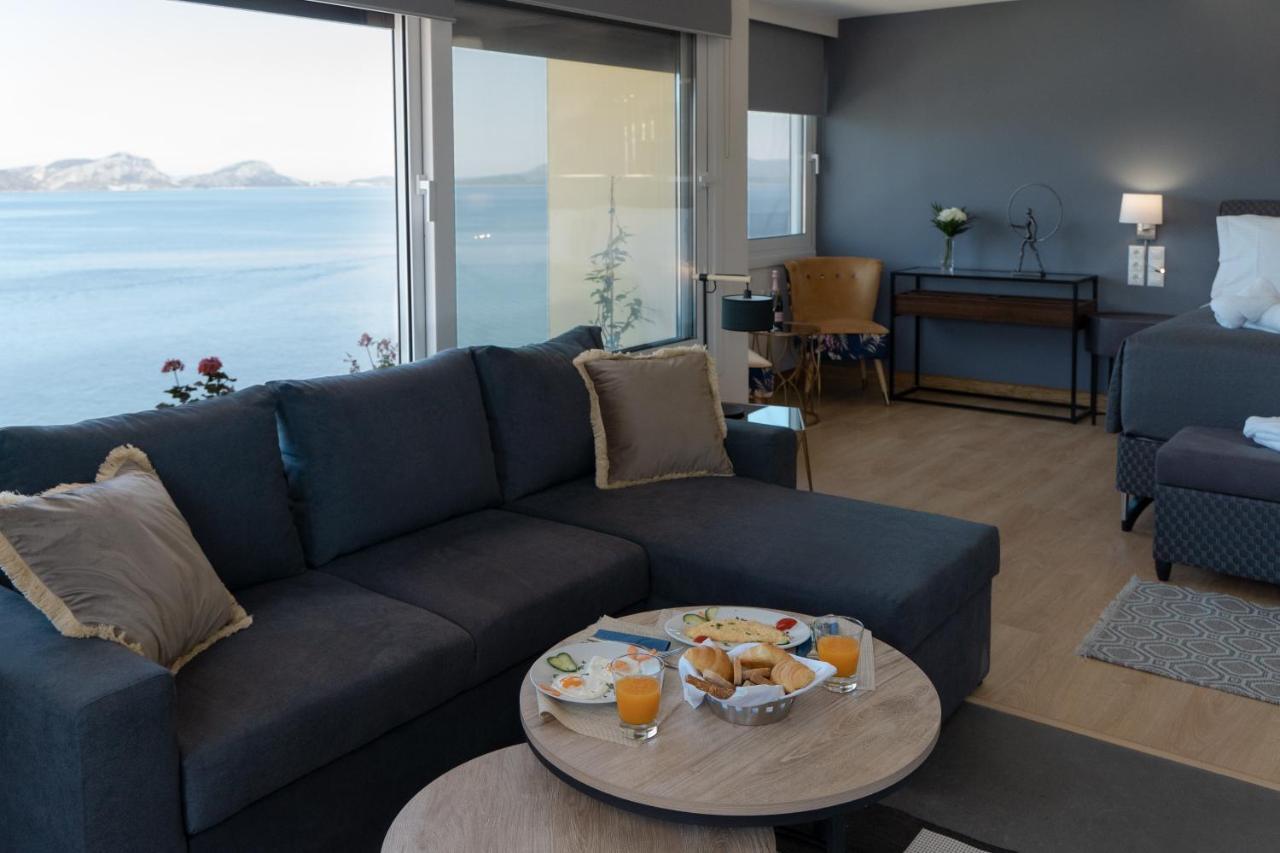Karalis City Hotel Pylos Ngoại thất bức ảnh