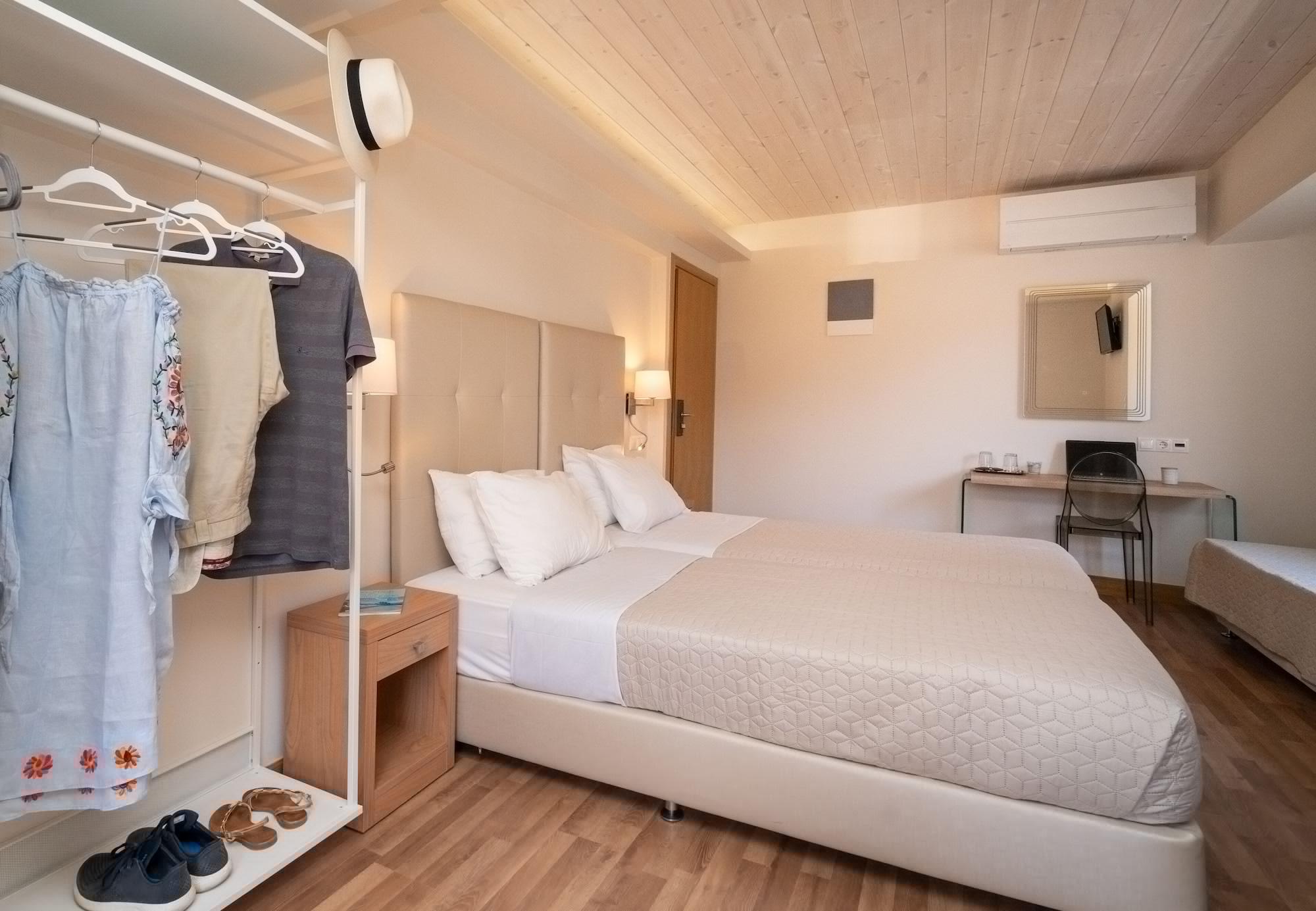 Karalis City Hotel Pylos Ngoại thất bức ảnh
