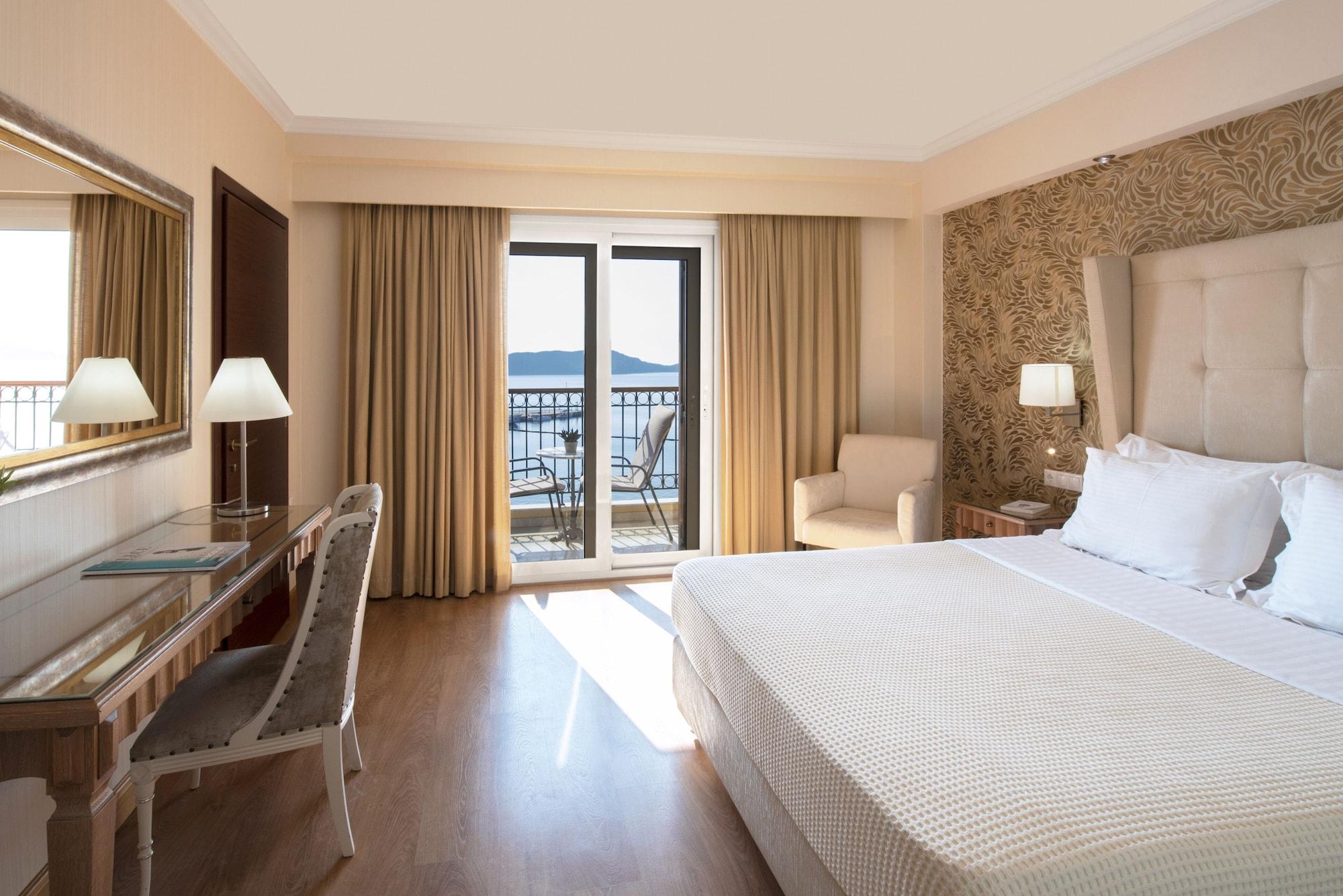Karalis City Hotel Pylos Ngoại thất bức ảnh